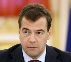 Дмитрий Медведев, президент РФ 
